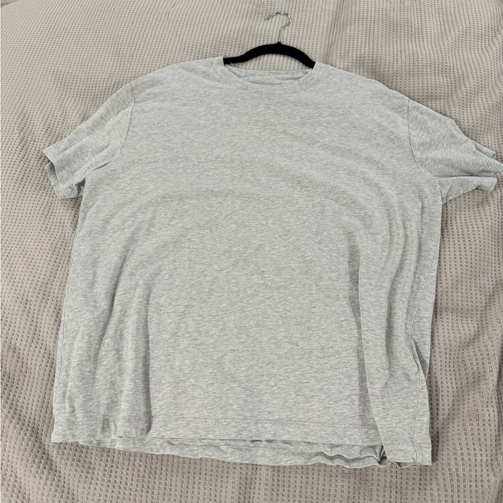 Abercrombie and Fitch essential boyfriend tee gray